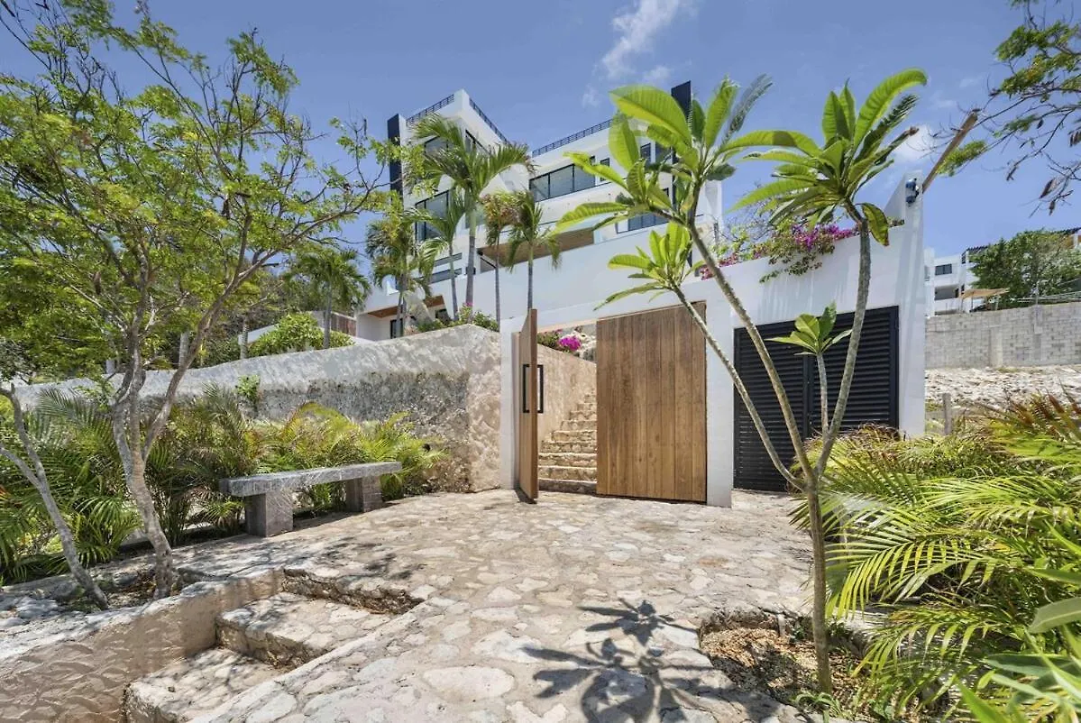 Spectacular New Oceanfront Villa 이슬라무헤레스 0*,  멕시코