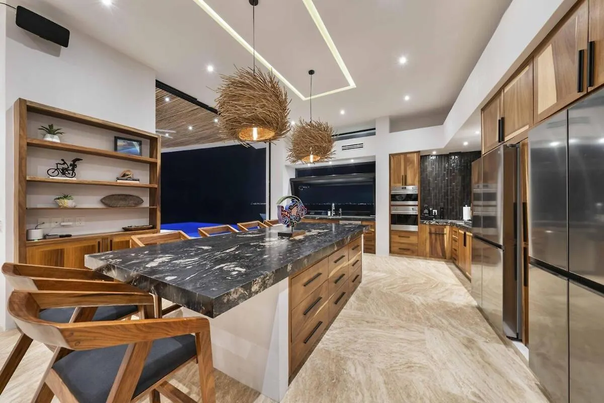 Spectacular New Oceanfront Villa Isla Mujeres