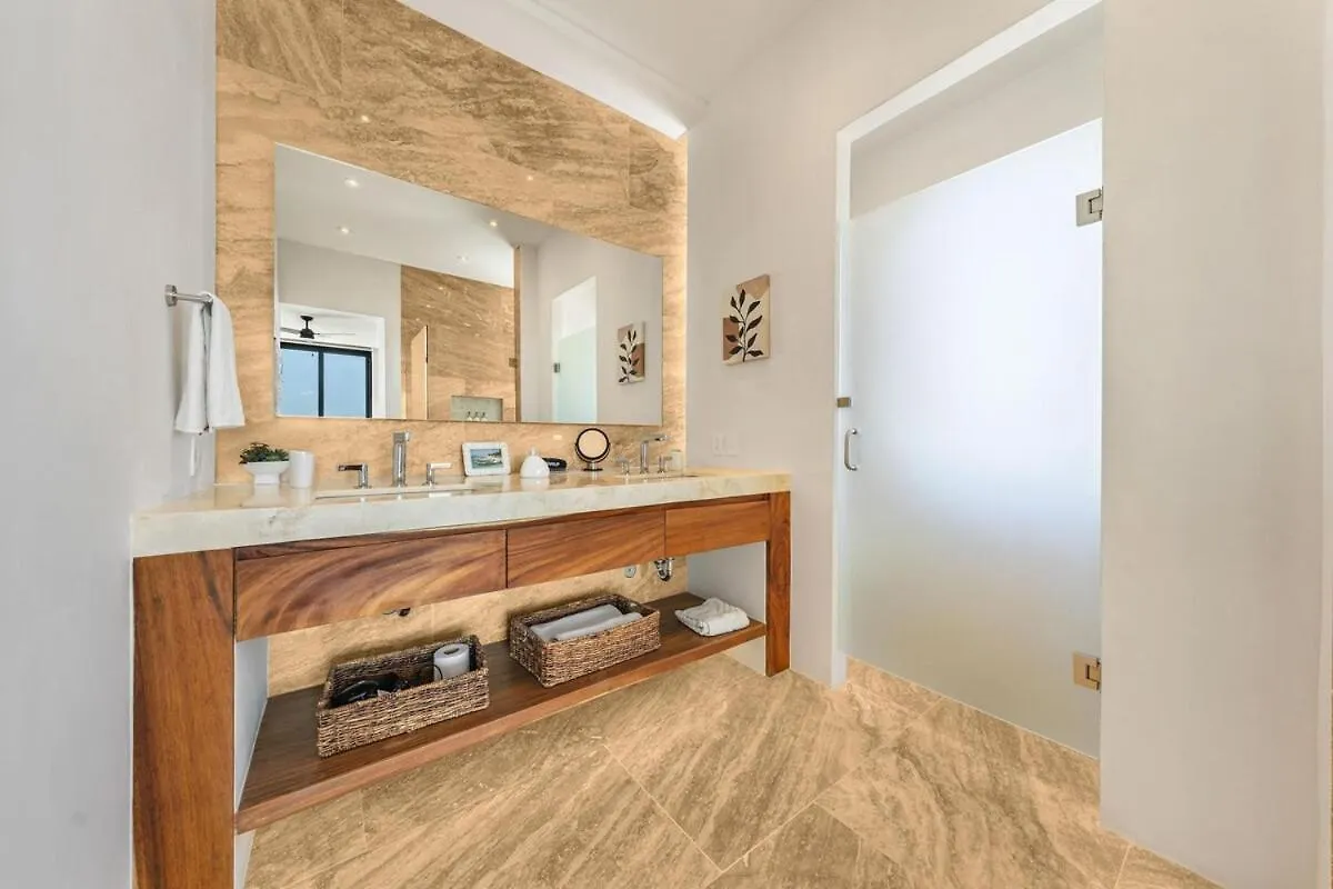 Spectacular New Oceanfront Villa Isla Mujeres