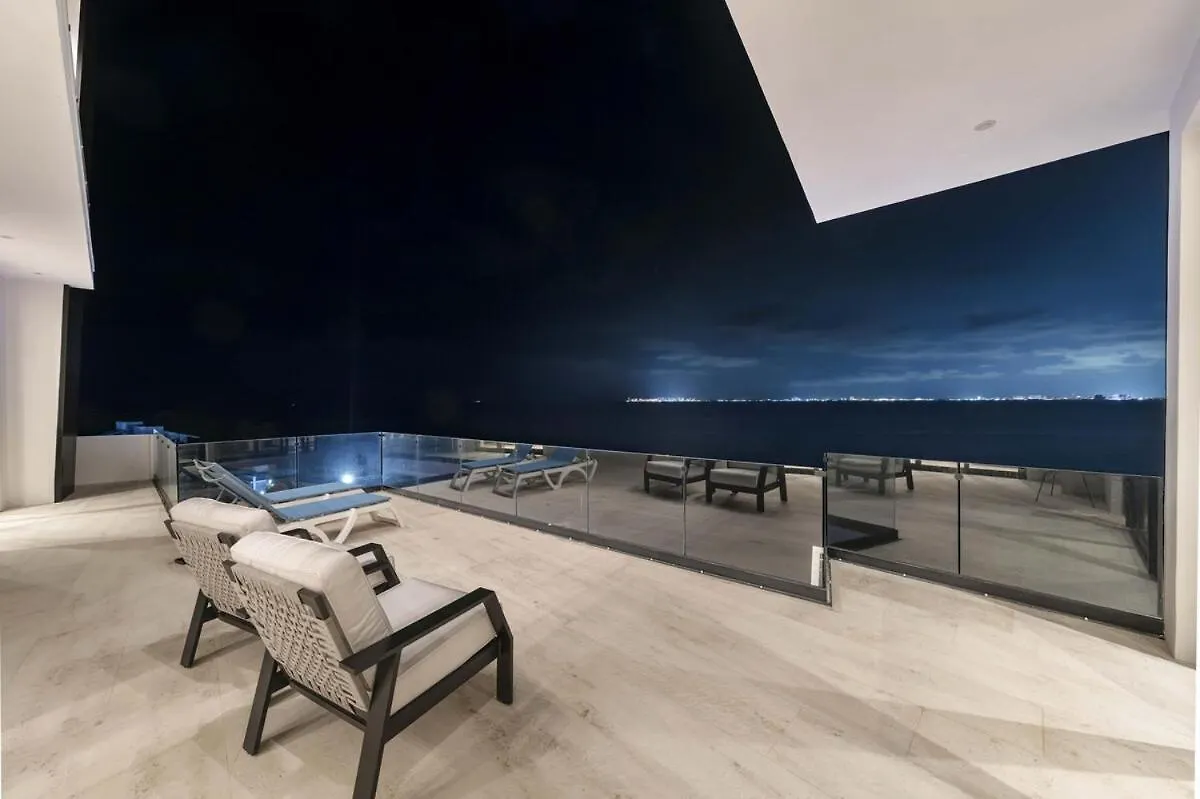 Spectacular New Oceanfront Villa Isla Mujeres