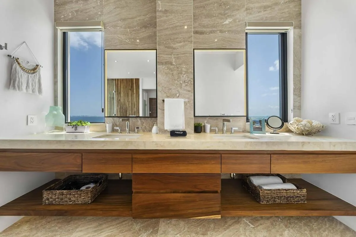 Spectacular New Oceanfront Villa Isla Mujeres