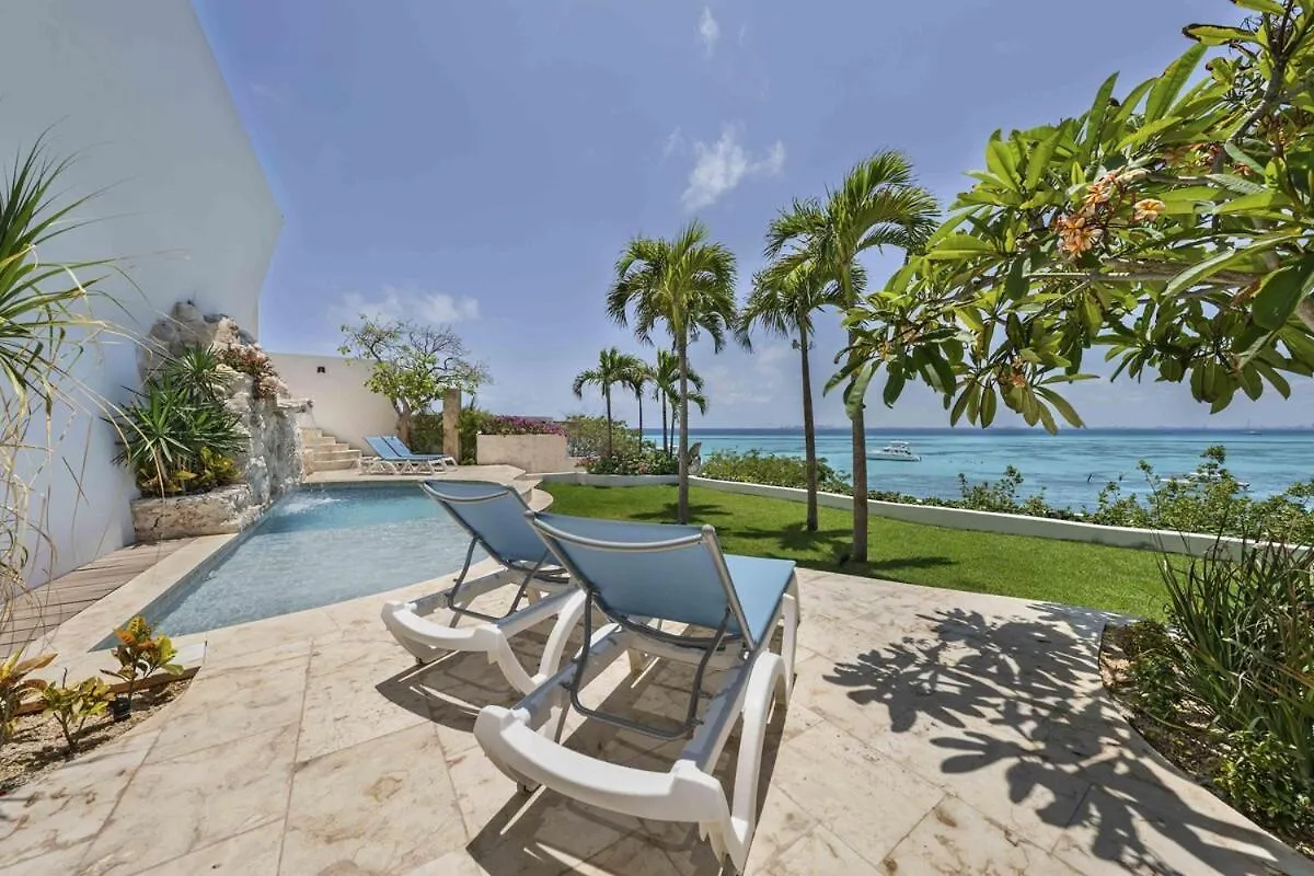 Spectacular New Oceanfront Villa Isla Mujeres Μεξικό