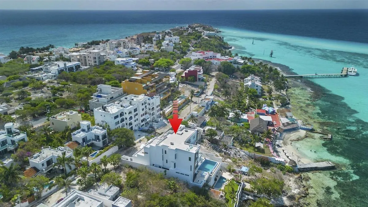 Spectacular New Oceanfront Villa Isla Mujeres