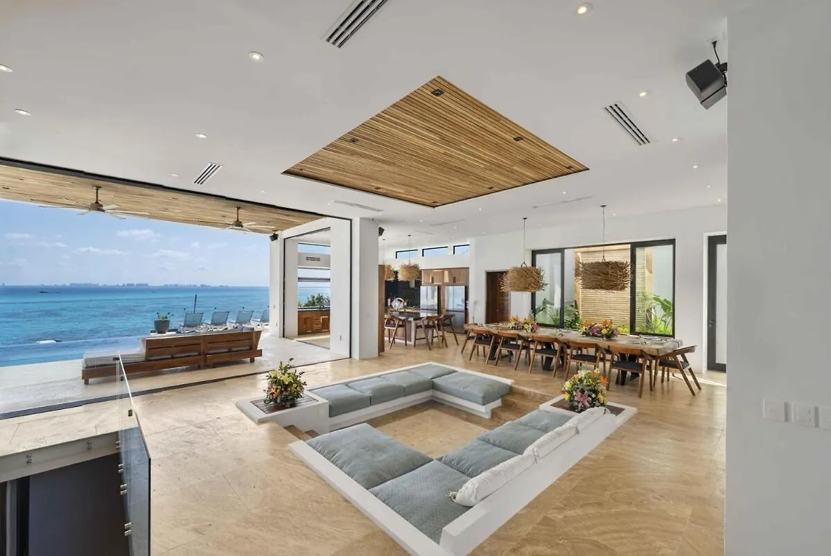Spectacular New Oceanfront Villa Isla Mujeres 0*,