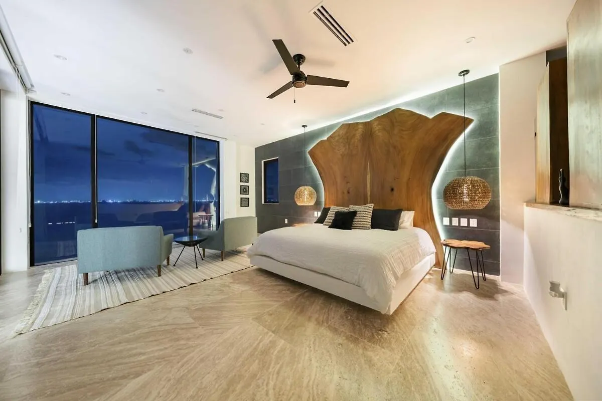 Spectacular New Oceanfront Villa Isla Mujeres